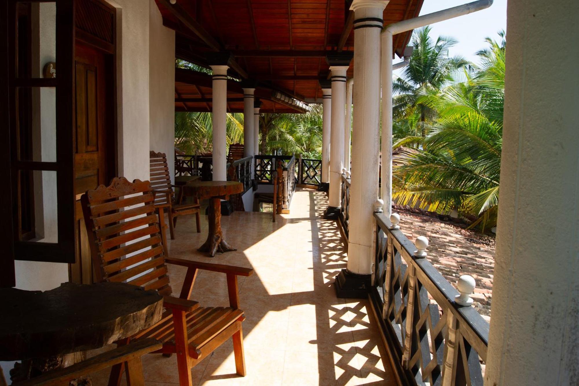 Ibisbird Beach Bungalows, Sport, Spa And Restaurant Tangalle Esterno foto