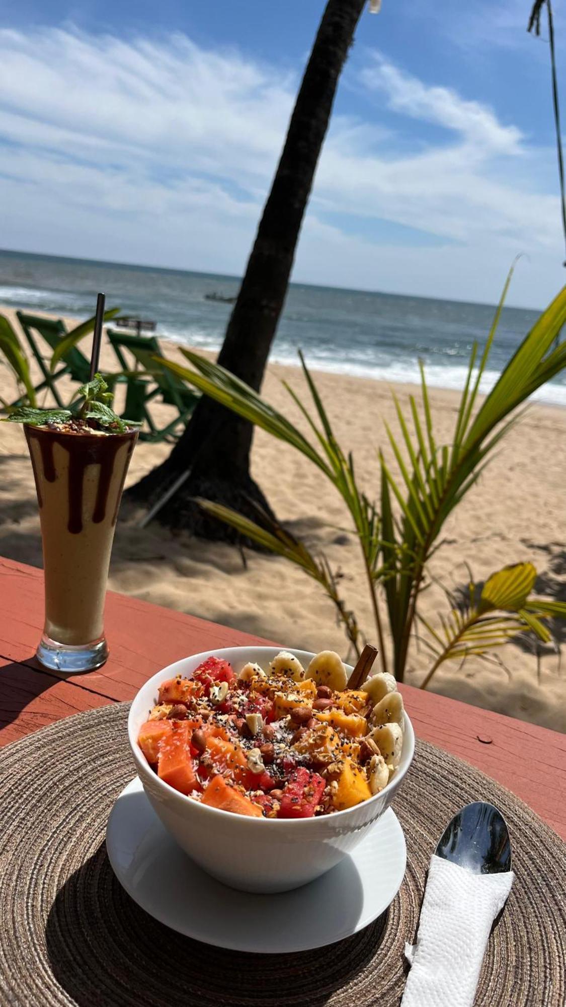 Ibisbird Beach Bungalows, Sport, Spa And Restaurant Tangalle Esterno foto