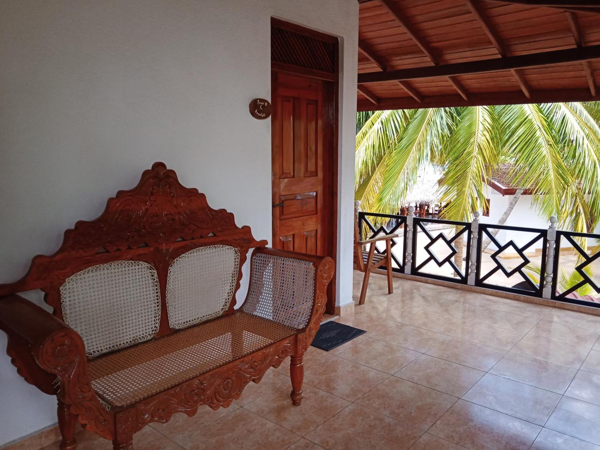 Ibisbird Beach Bungalows, Sport, Spa And Restaurant Tangalle Esterno foto