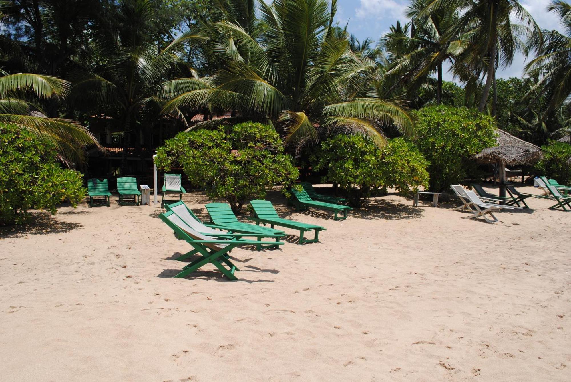 Ibisbird Beach Bungalows, Sport, Spa And Restaurant Tangalle Esterno foto